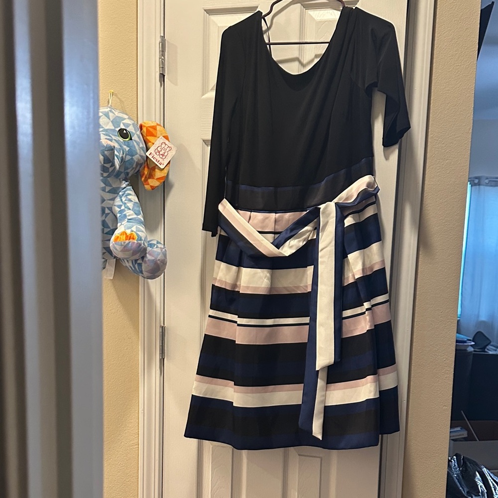 Jessica Howard Black and Navy Striped Long Sleeve Dress